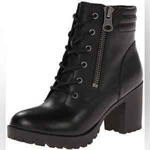 Steve Madden Nydiaa Heeled Combat Boot size 6.5